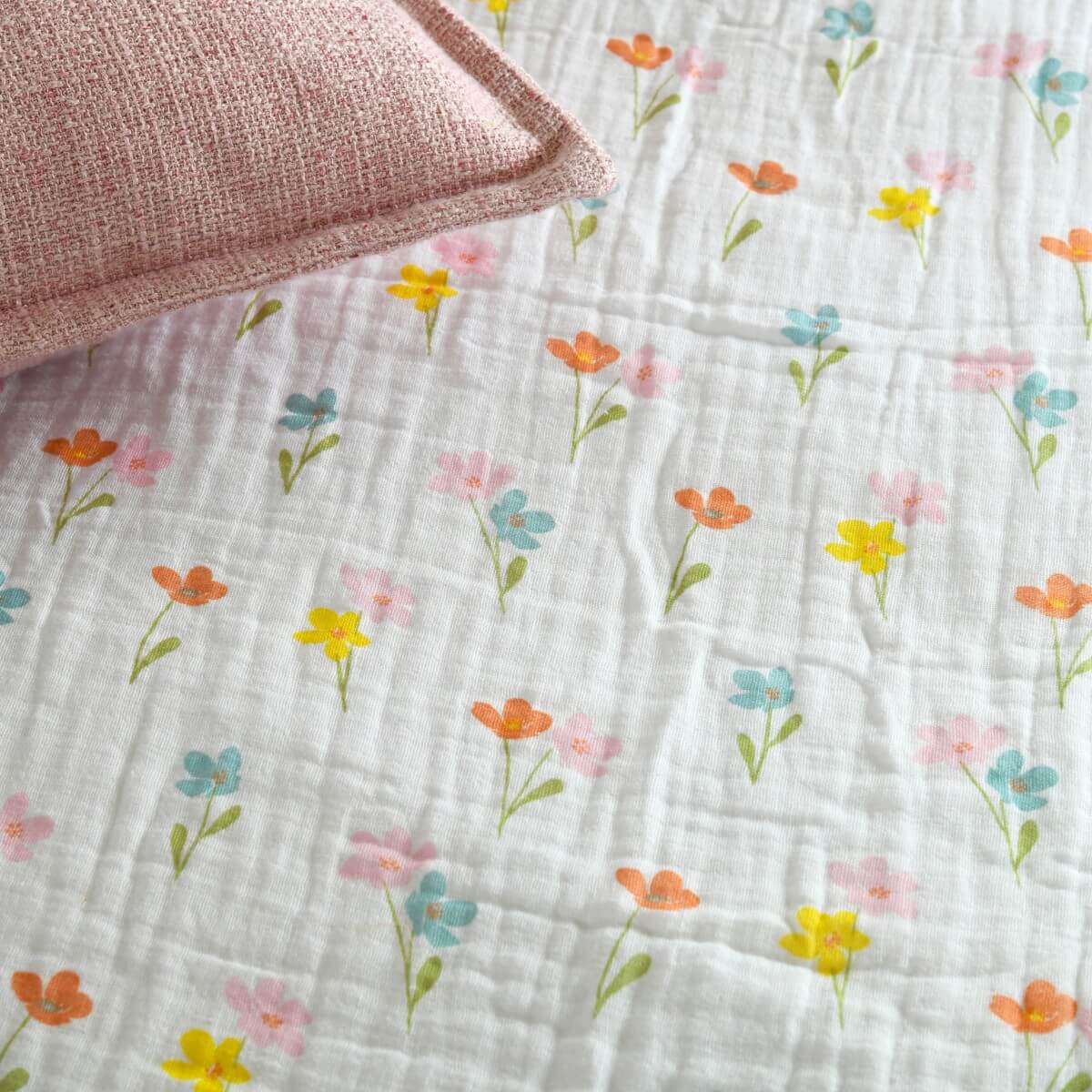 copripiumino matrimoniale con disegno fiori