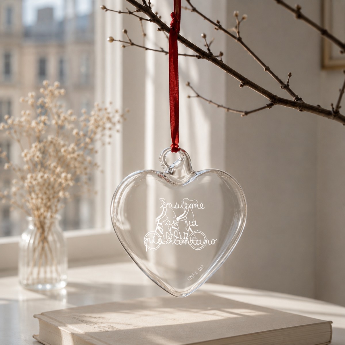 pallina in vetro a forma di cuore