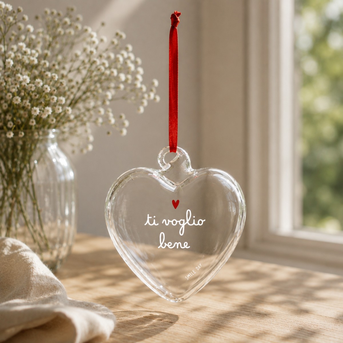 pallina in vetro a forma di cuore