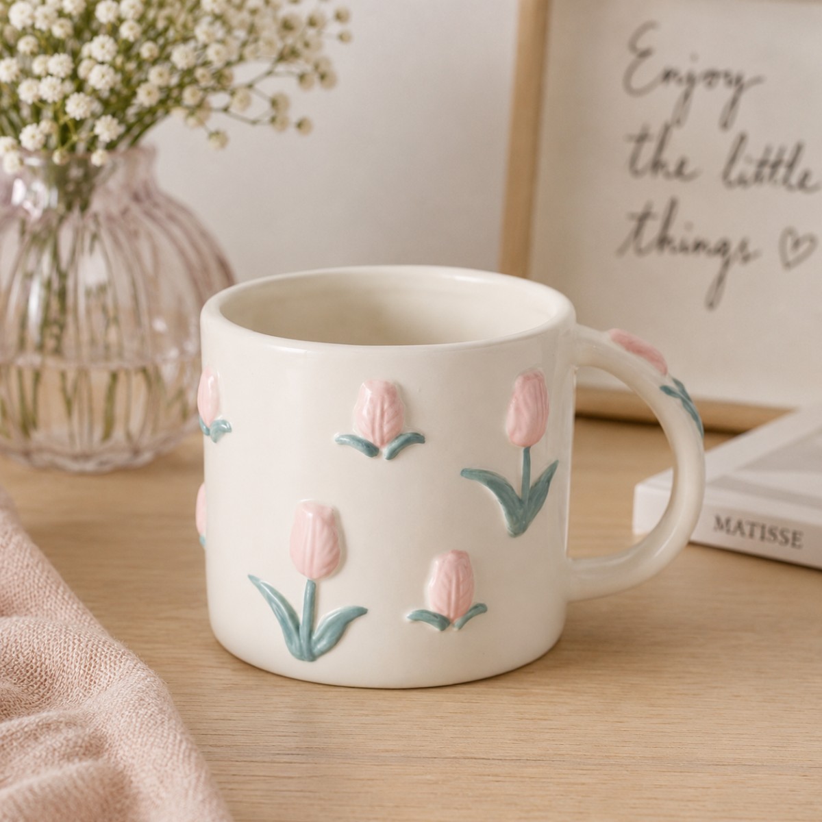 tazza con disegno tulipani
