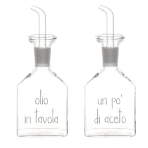 due bottiglie per olio e aceto