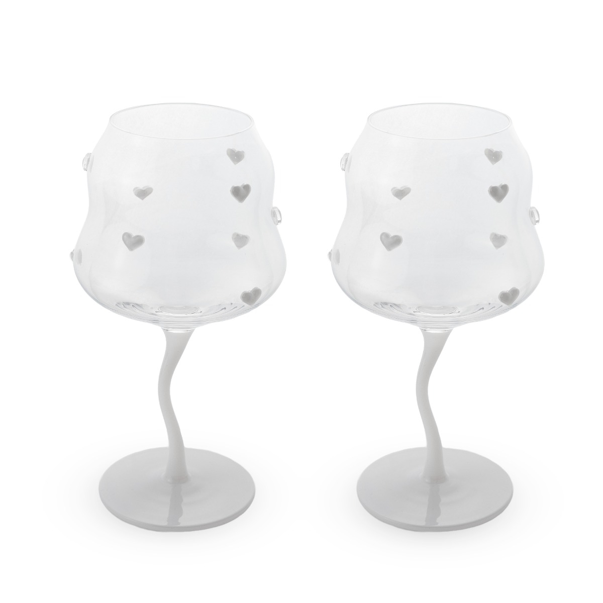 calici cocktail con cuore bianco