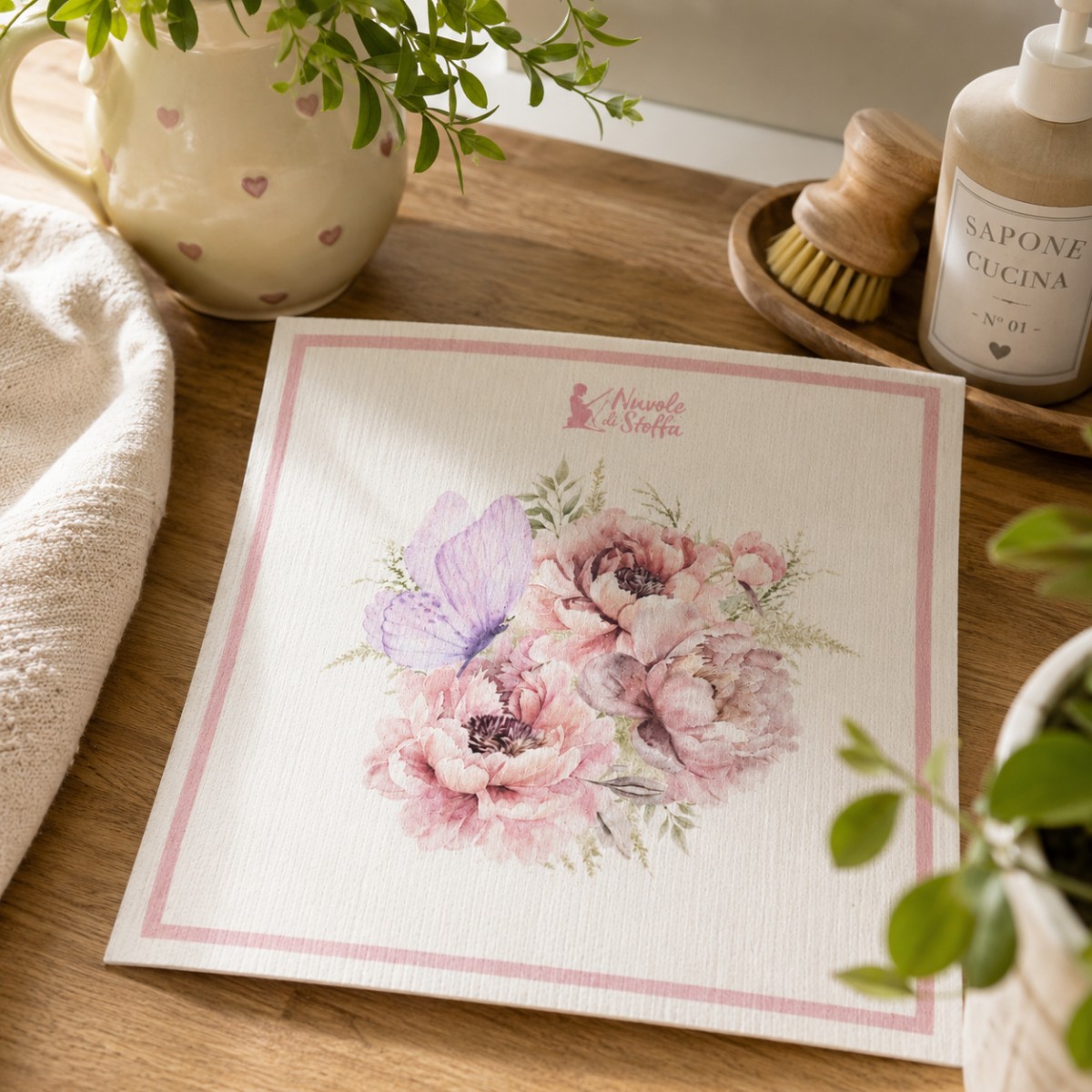 panno svedese con disegno farfalla
