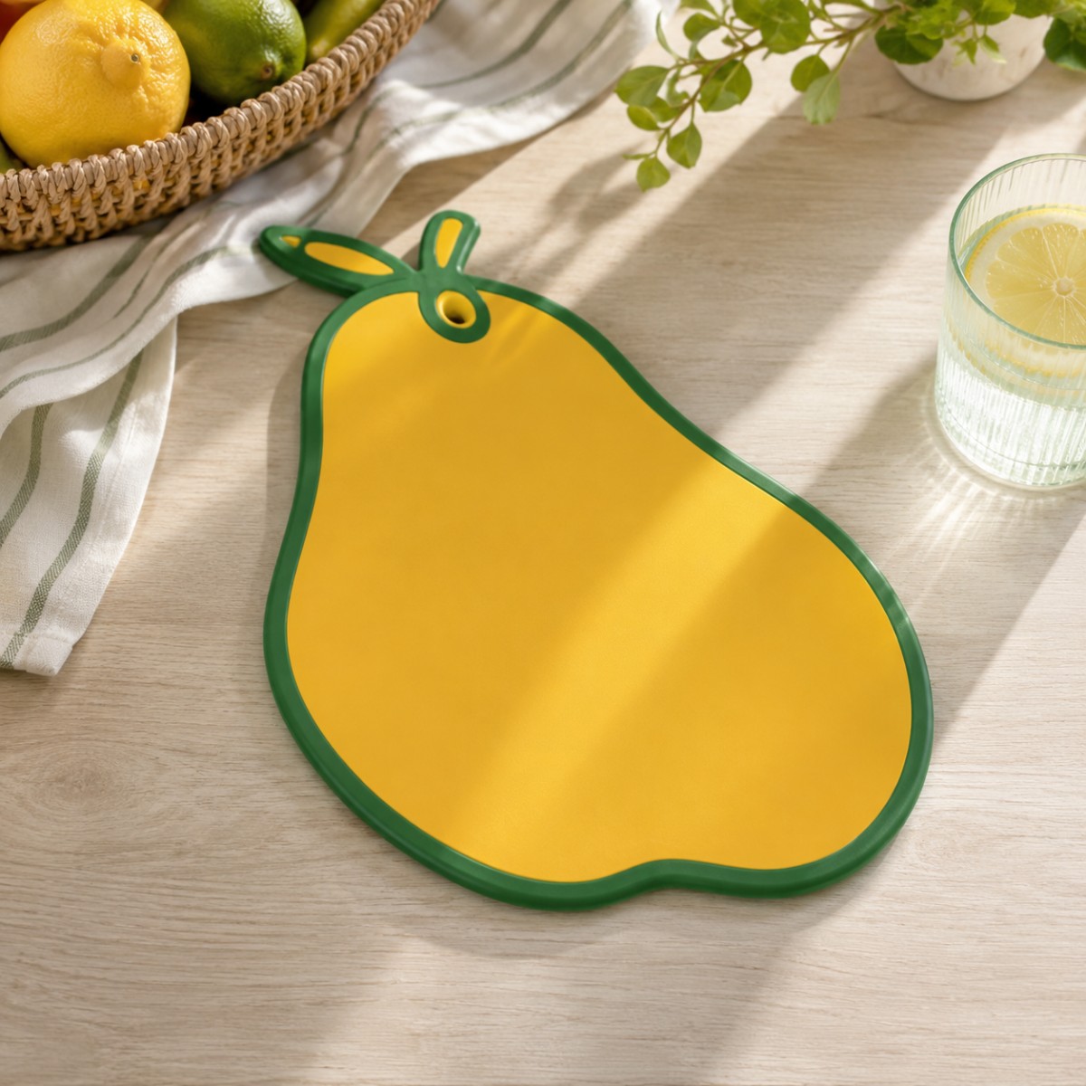 tagliere a forma di pera